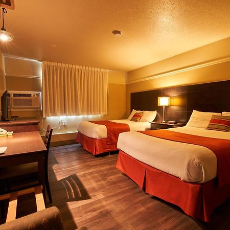 Hotel-Resto-Bar Le Journel Saint-Joseph-de-Beauce Екстериор снимка